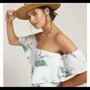 Stone Row Tropi Twist off the shoulder crop top